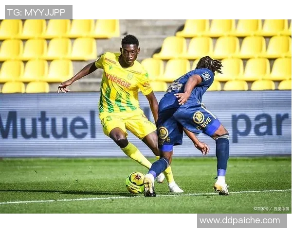 丹麦与俄罗斯足球对决分析及历史交锋回顾